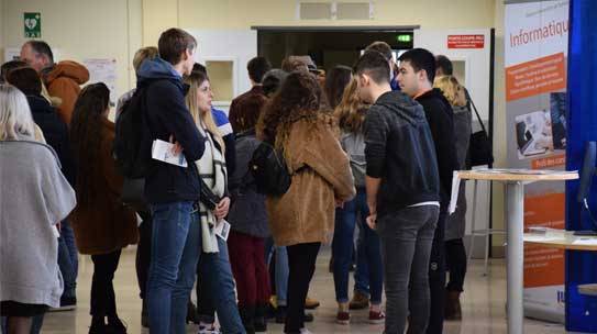 Lycéens : l’IUT vient à votre rencontre !